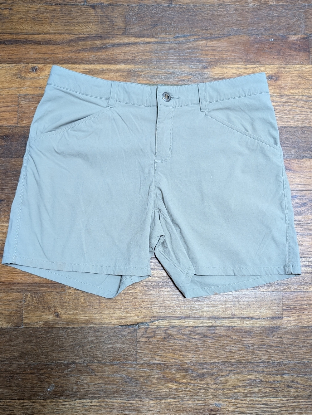 Patagonia STY58091 Women's Quandary Shorts Size 6 Beige Outdoor Hiking